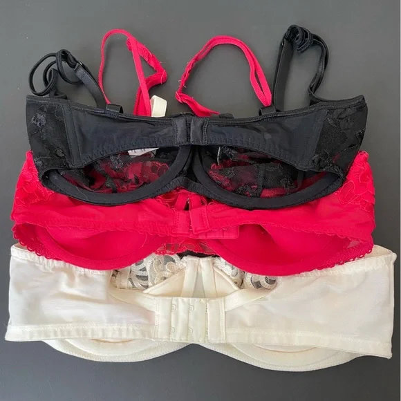 Victoria's Secret Lace Bra Trio - Black, Red, and Ivory 34 D Sexy - Picture 6 of 6